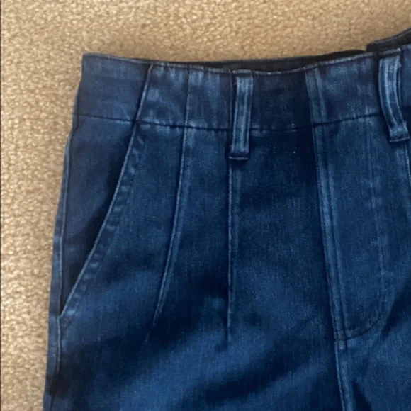 SMALL.  HALARA FRONT STITCHED STRETCHY JEGGING - Picture 3 of 6